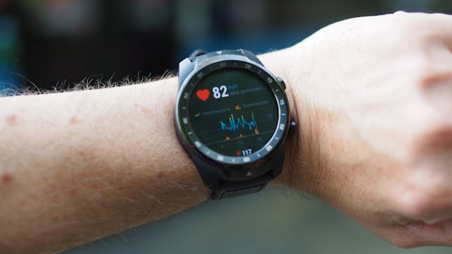 How Fitness Coaching Features in Wearables Are Changing
                  Exercise Routines
