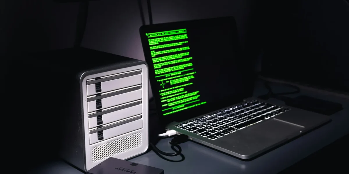 Implementing Effective Cybersecurity: Choosing EDR or AV
                  Solutions