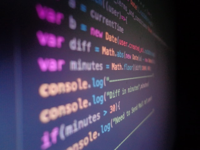 Innovations in Cross-Platform Mobile Development Frameworks:
                  Key Trends Explained