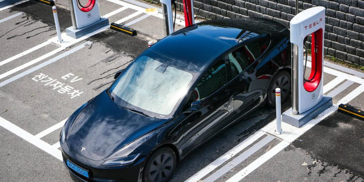 understanding the advancements in electric vehicle charging                  technology